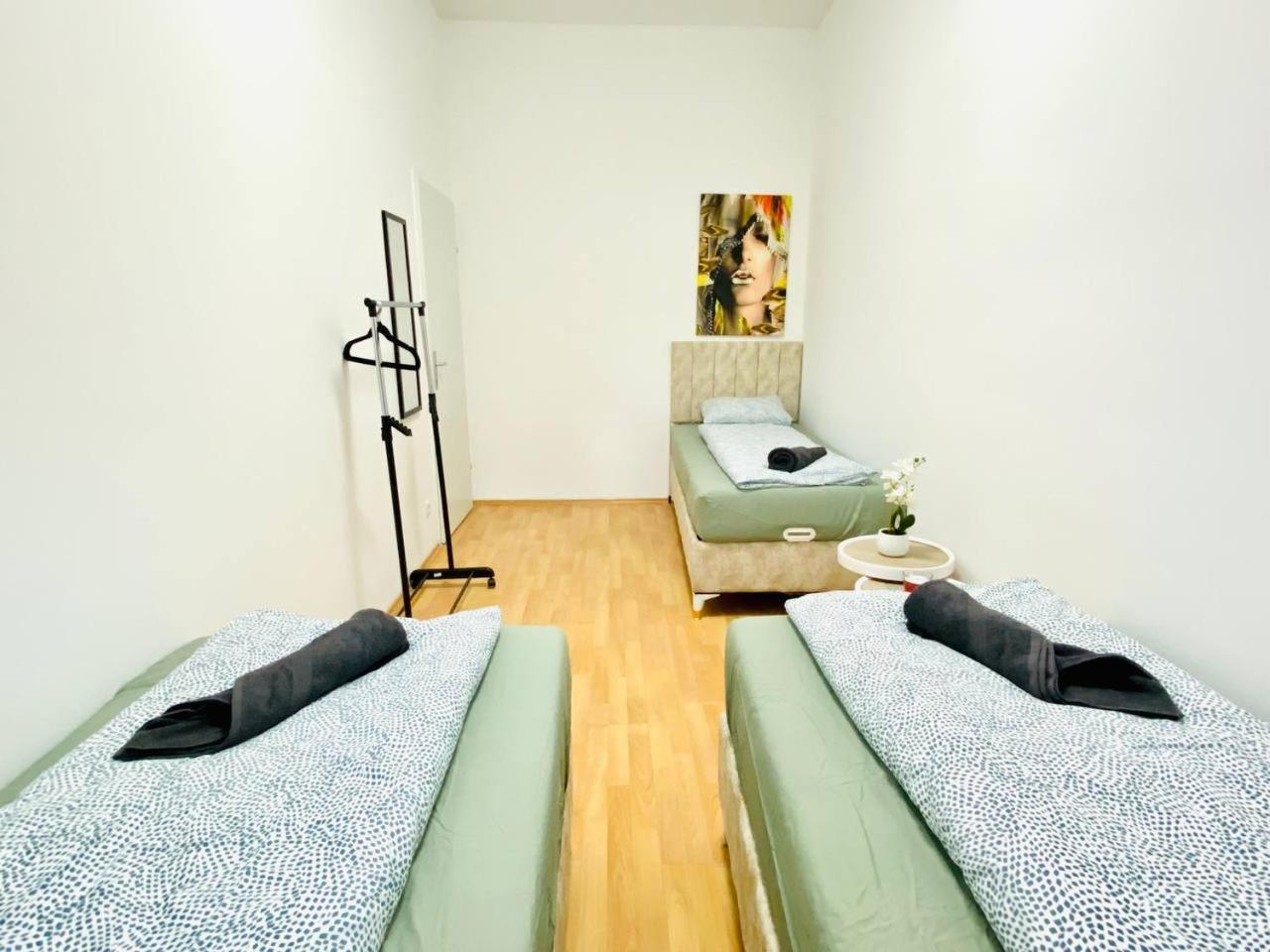 Comfortable Room In The 23Rd District Of Vienna Fr4 Exterior foto